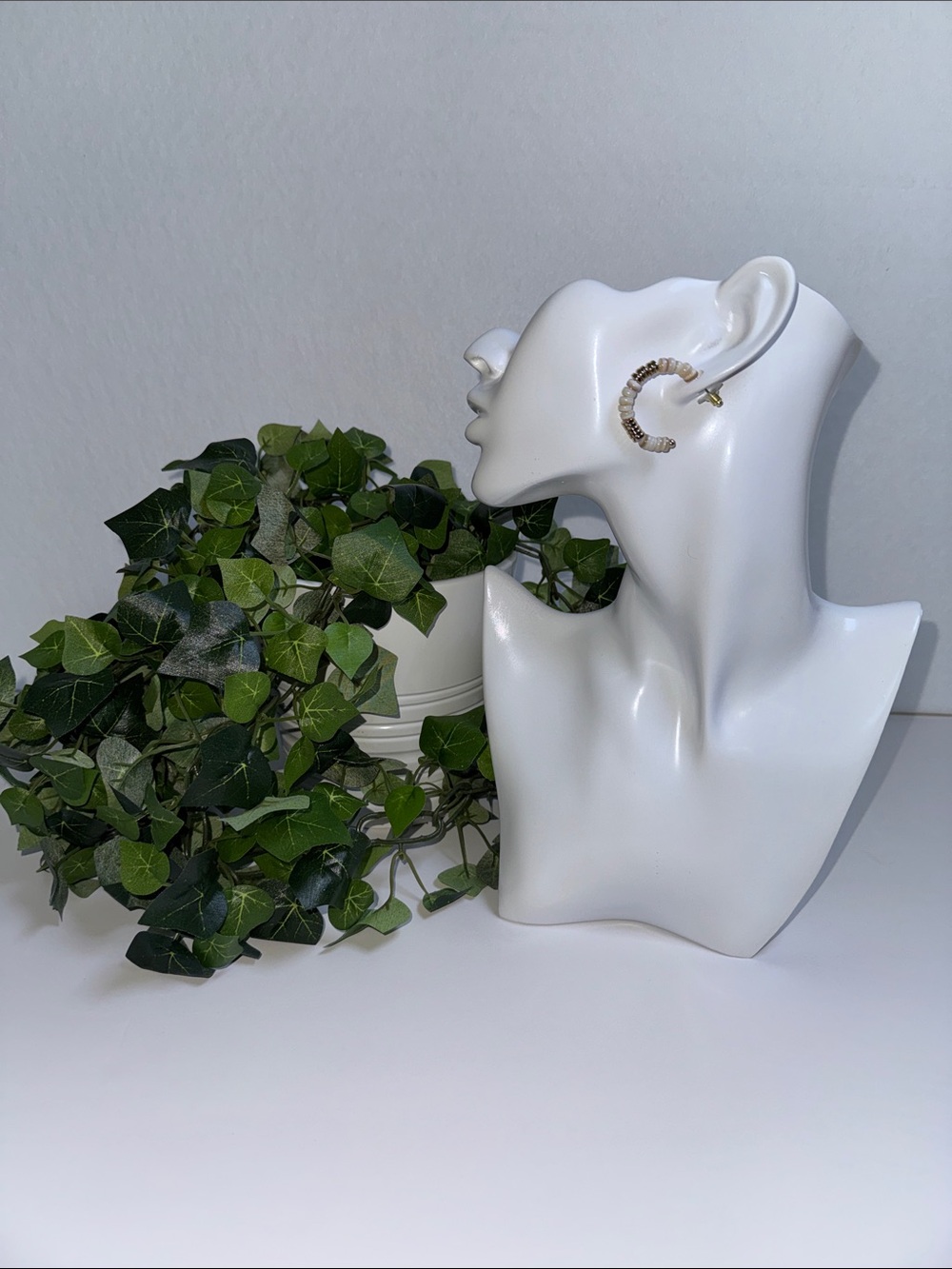 Falls Creek Beaded Hoop Earrings Ivory & Gold Tone